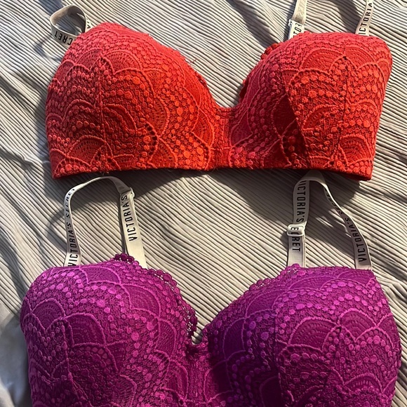 Bundle of VS Wireless Bra - Picture 1 of 6